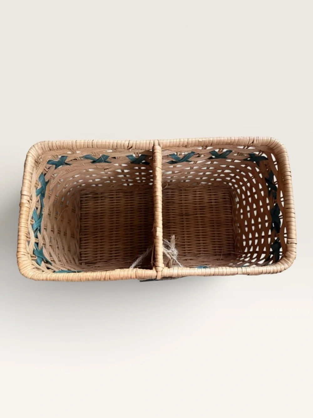 Vintage Tender Heart Treasures Handwoven Tissue Box/Organizer Basket Combo 1995